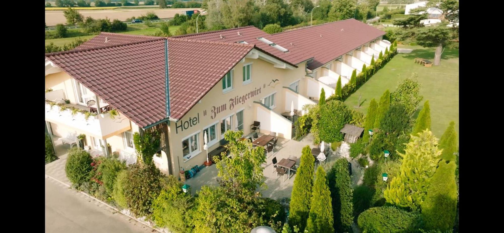 Hotel Zum Fliegerwirt Mengen Zewnętrze zdjęcie