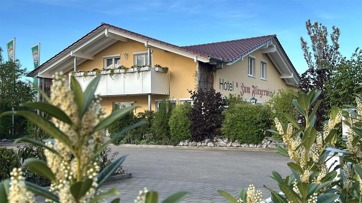Hotel Zum Fliegerwirt Mengen Zewnętrze zdjęcie