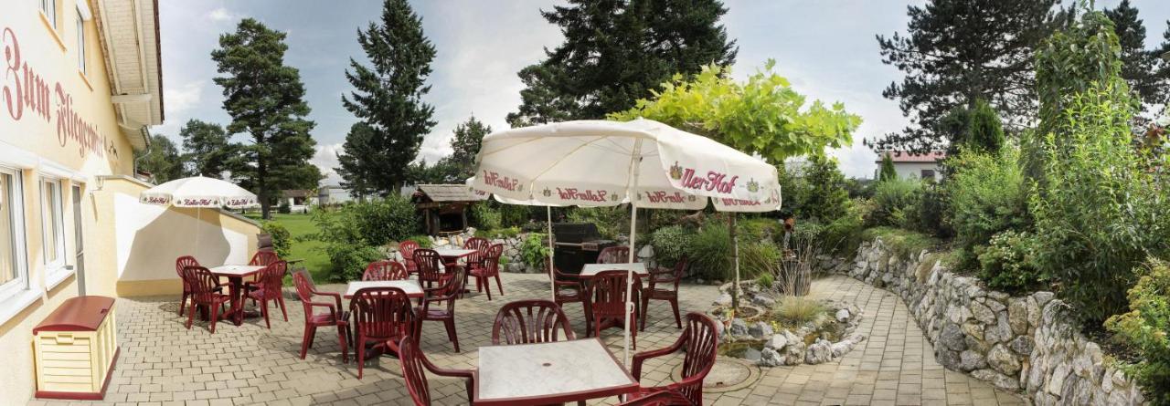 Hotel Zum Fliegerwirt Mengen Zewnętrze zdjęcie