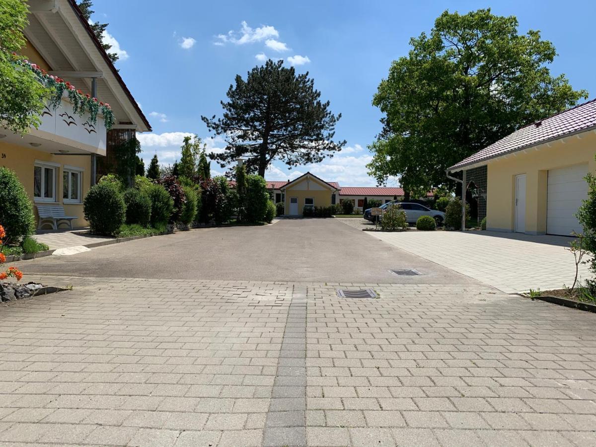 Hotel Zum Fliegerwirt Mengen Zewnętrze zdjęcie
